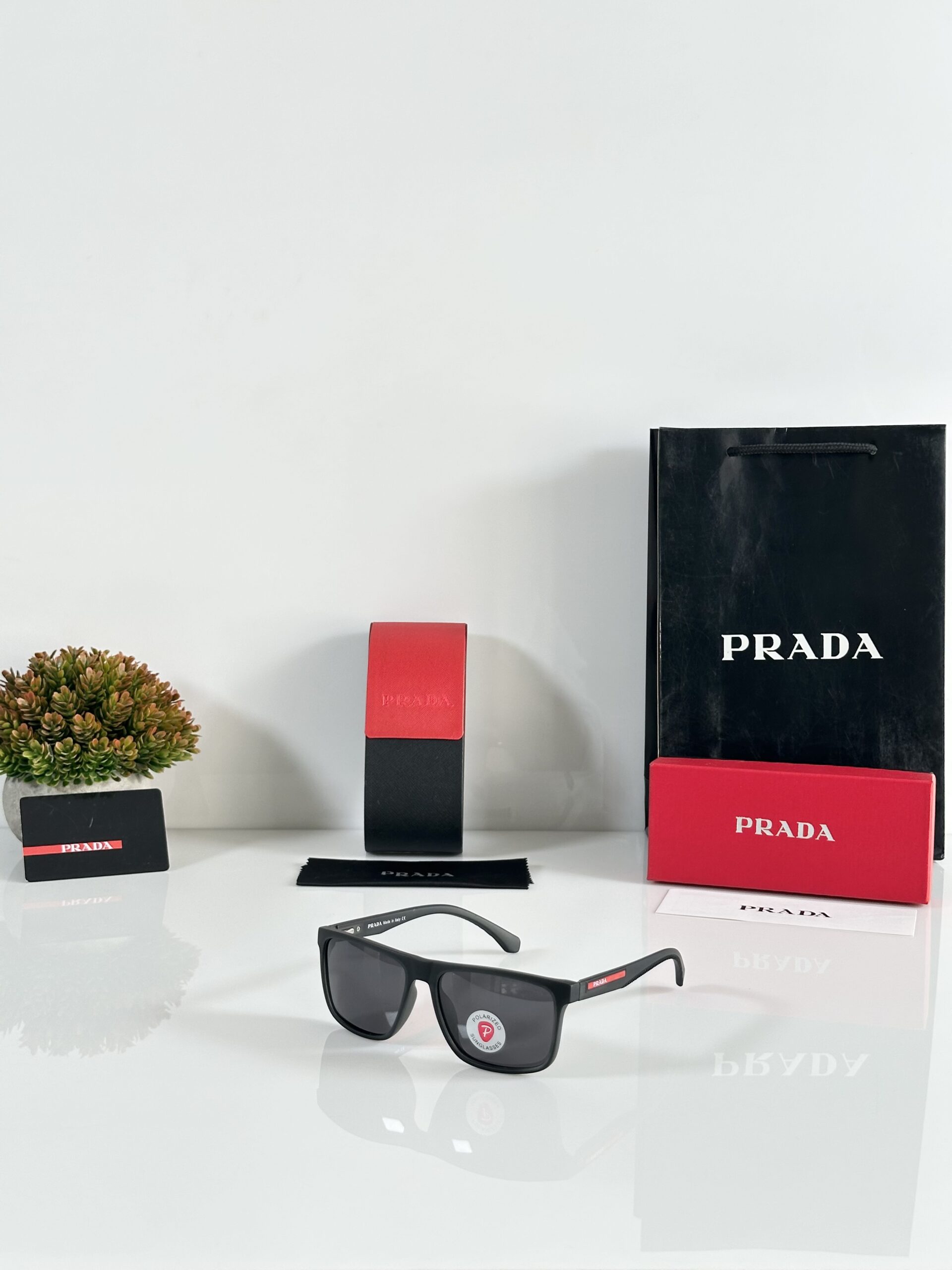 Prada_5335_Mate_Black