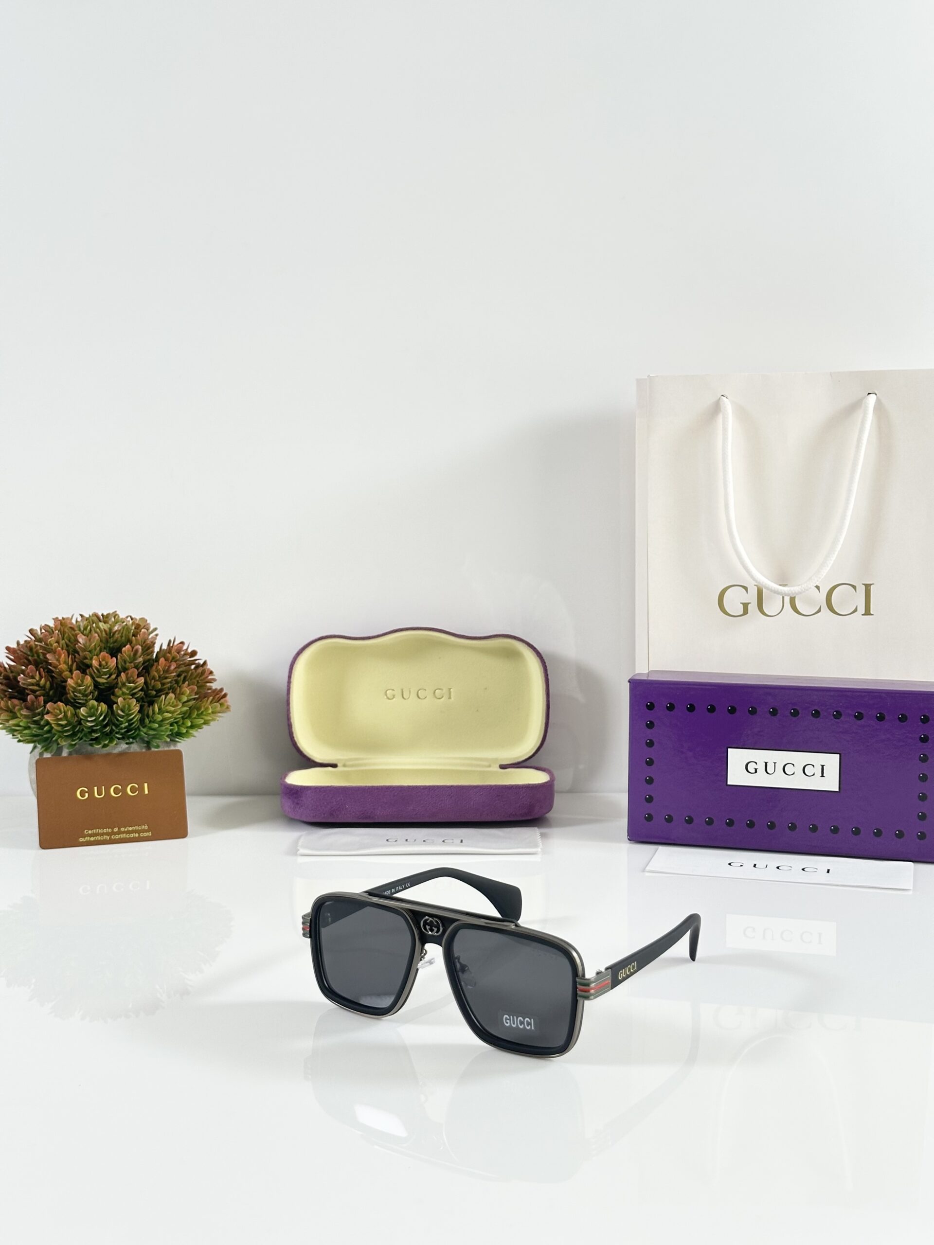 Gucci_1295_Black