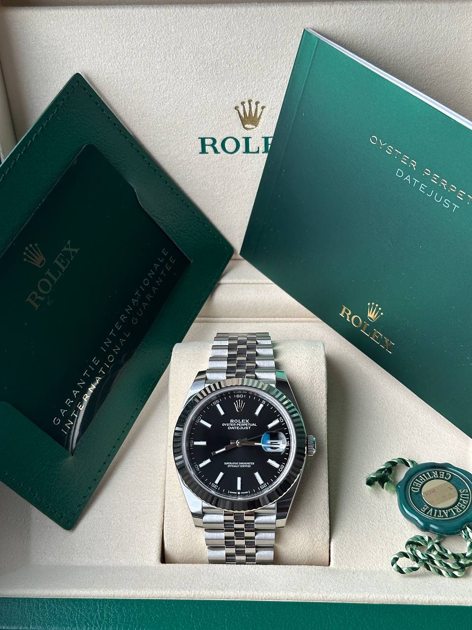 Role_x Oyster perpetual Date Just Automatic