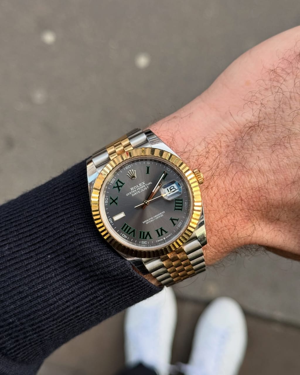 Role_x Oyster perpetual Date Just Automatic Gold