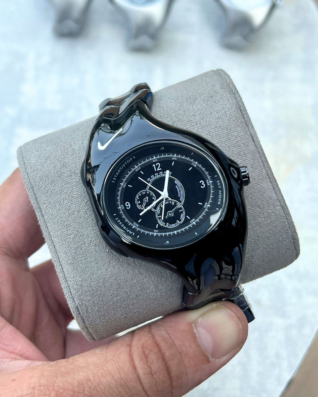 Nik_e Triax Armored Chronograph