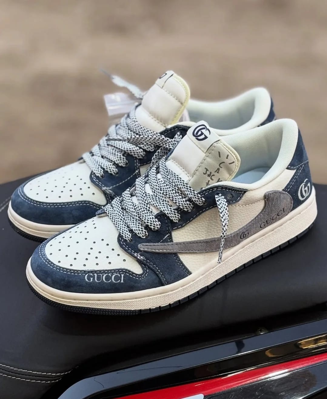 Guccii X nikee Air Jordan Travis Scott