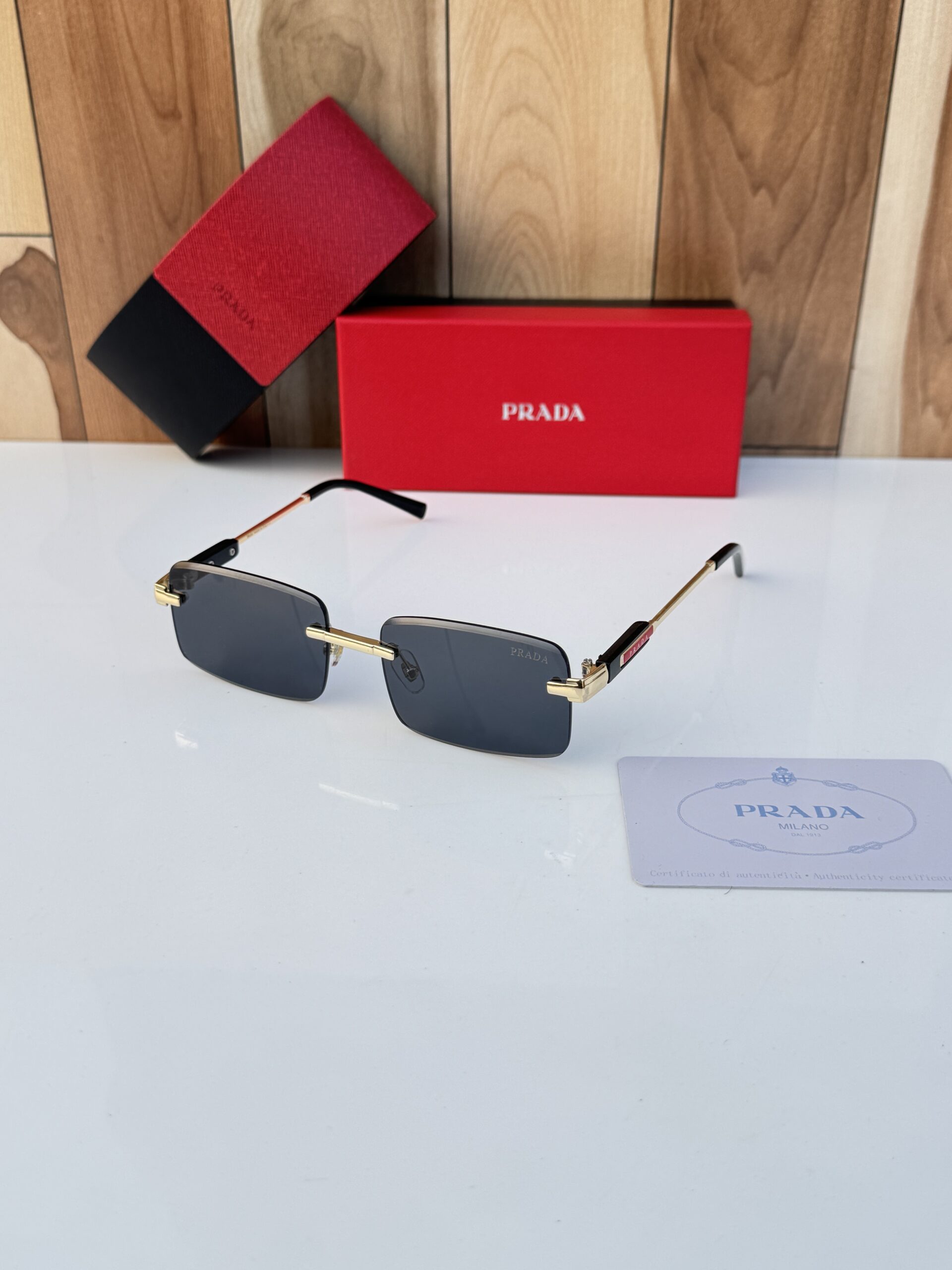 Prada_5374_gold_black