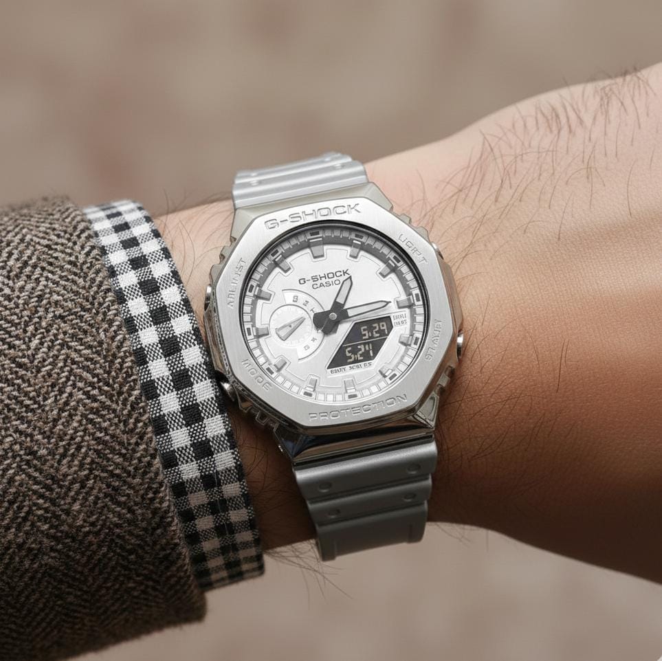 Casio g shock gm2100