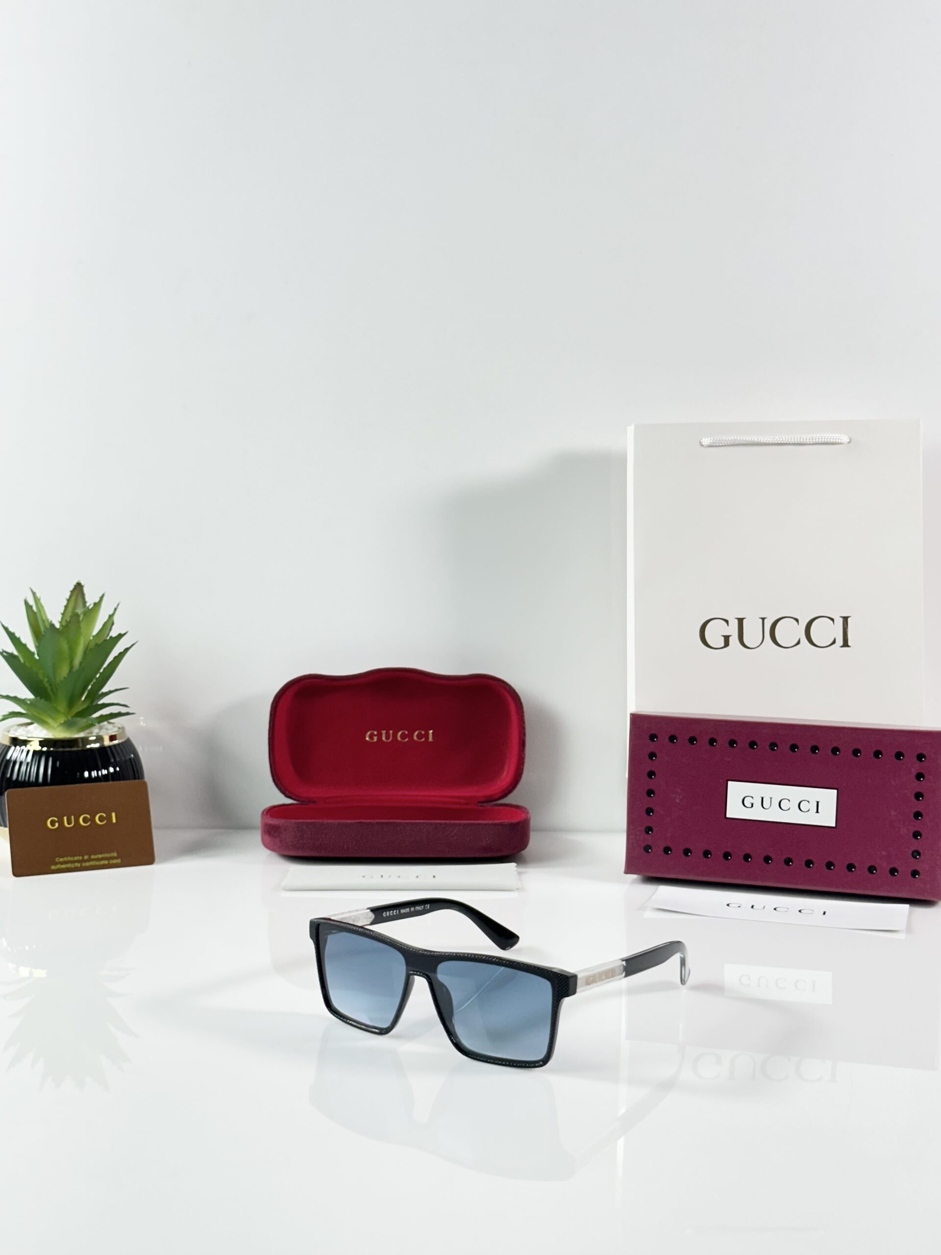 Gucci_2203_Black_Blue