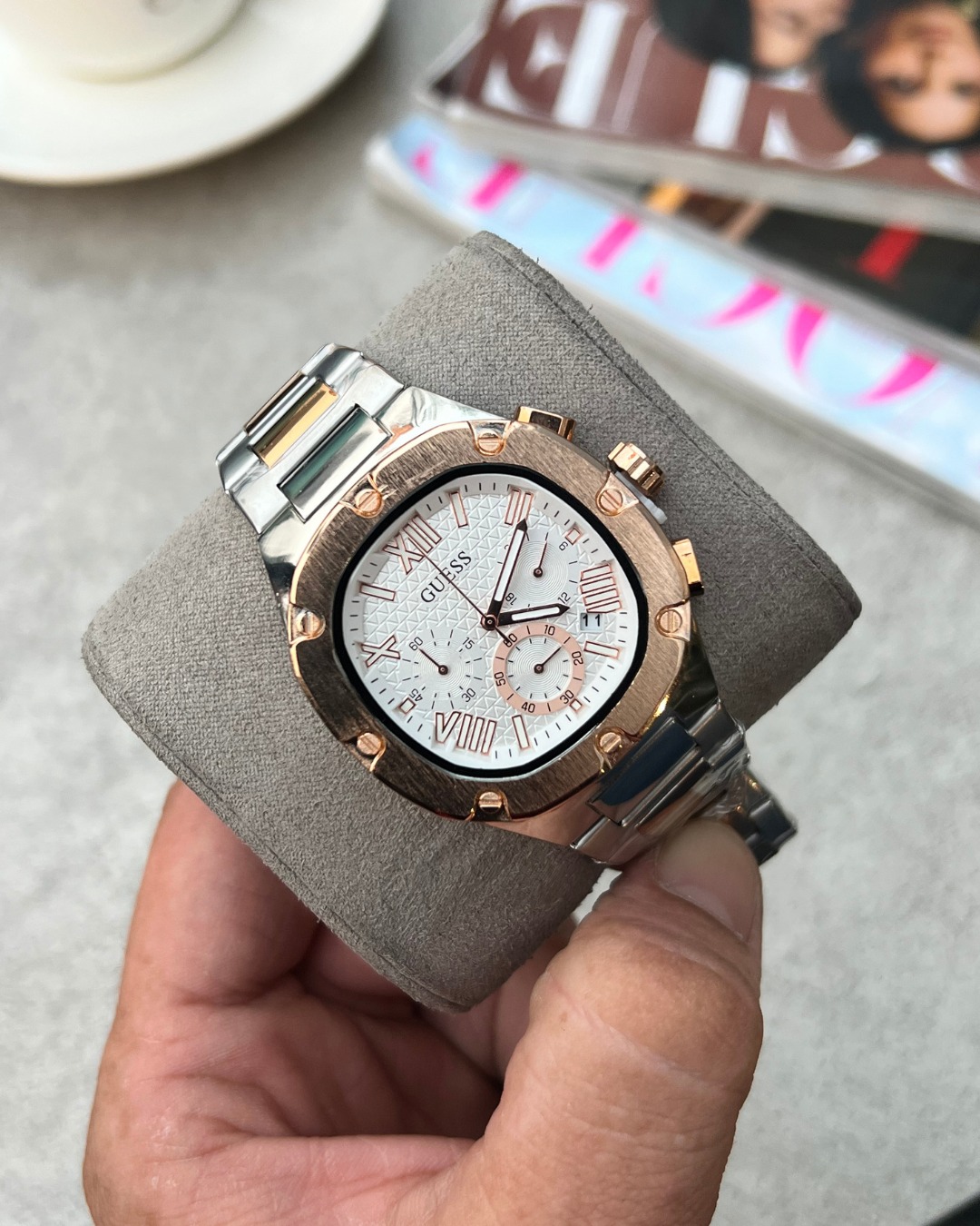 Guess Square Chronograph 2Ton-Copper-White