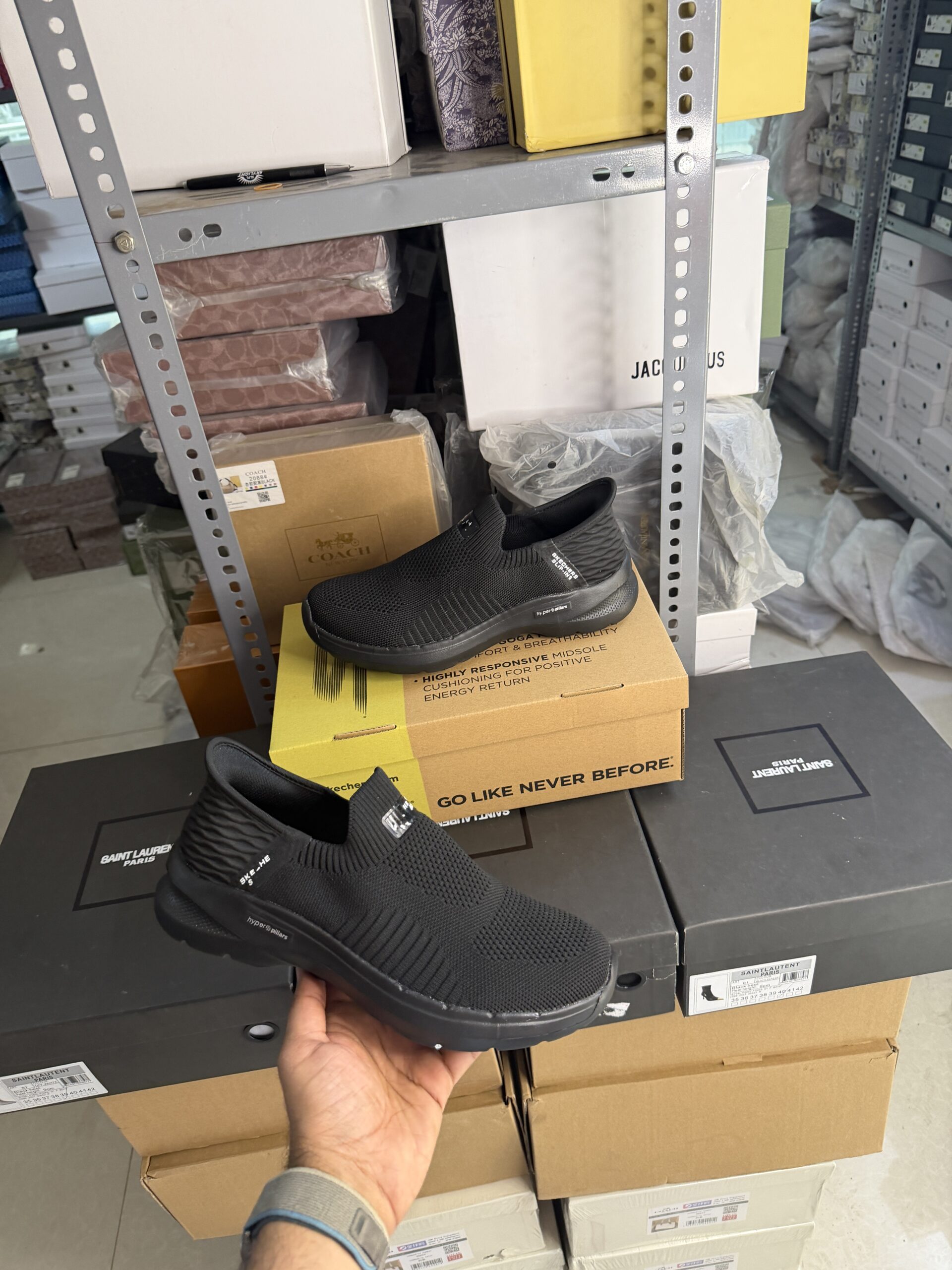 Skecheerrs Slipon For Mens All Black Go walk 6