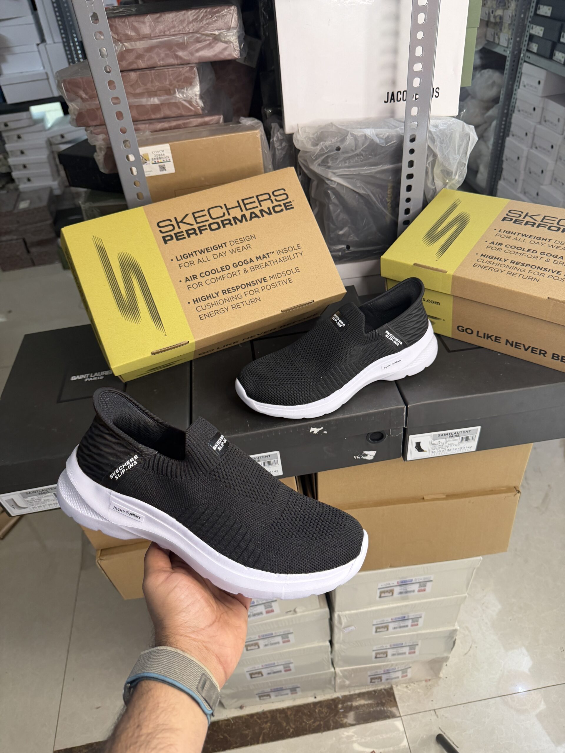 Skecheerrs Slipon For Mens All Black Go walk 6