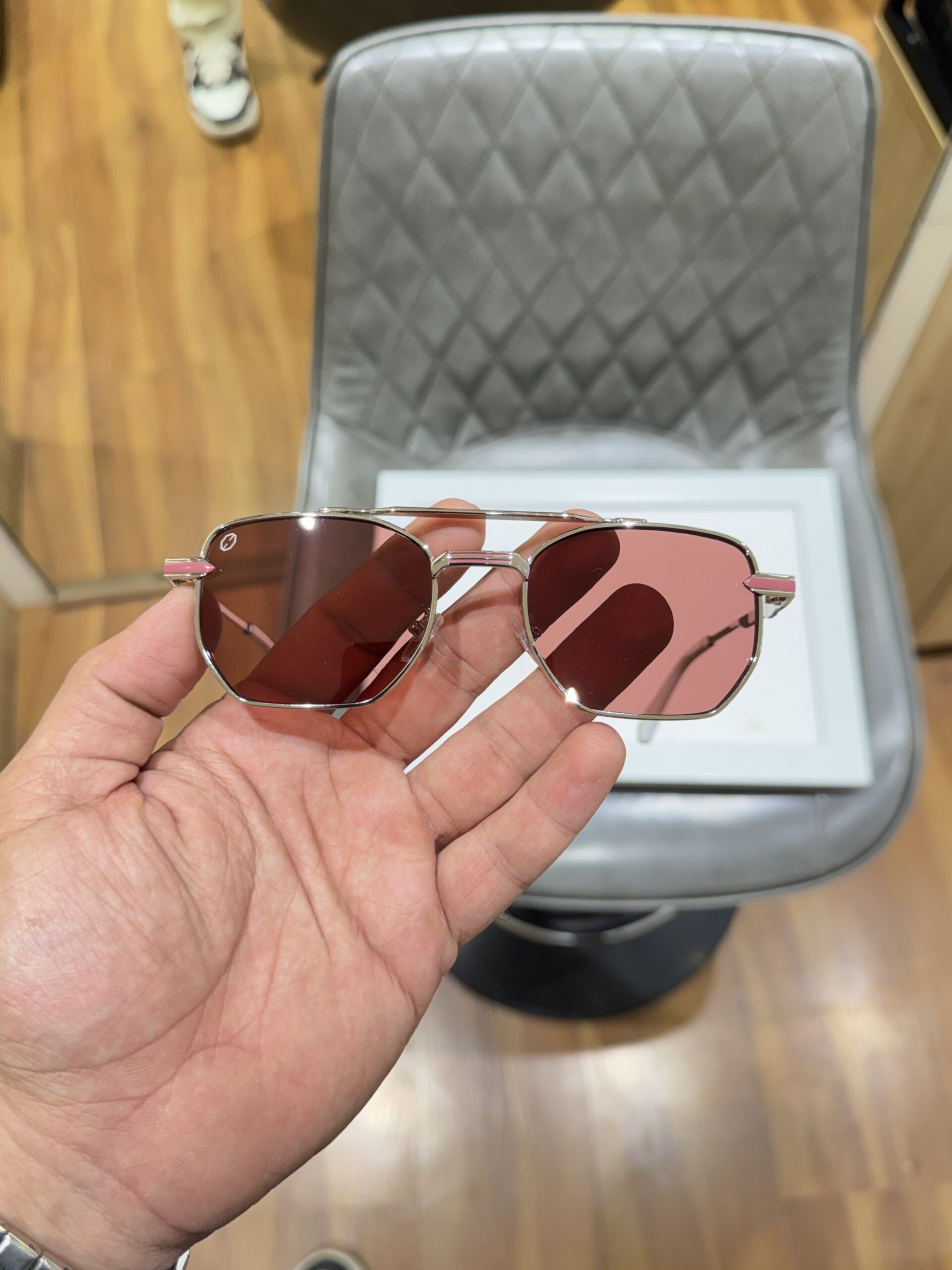 T henri 3845 silver pink