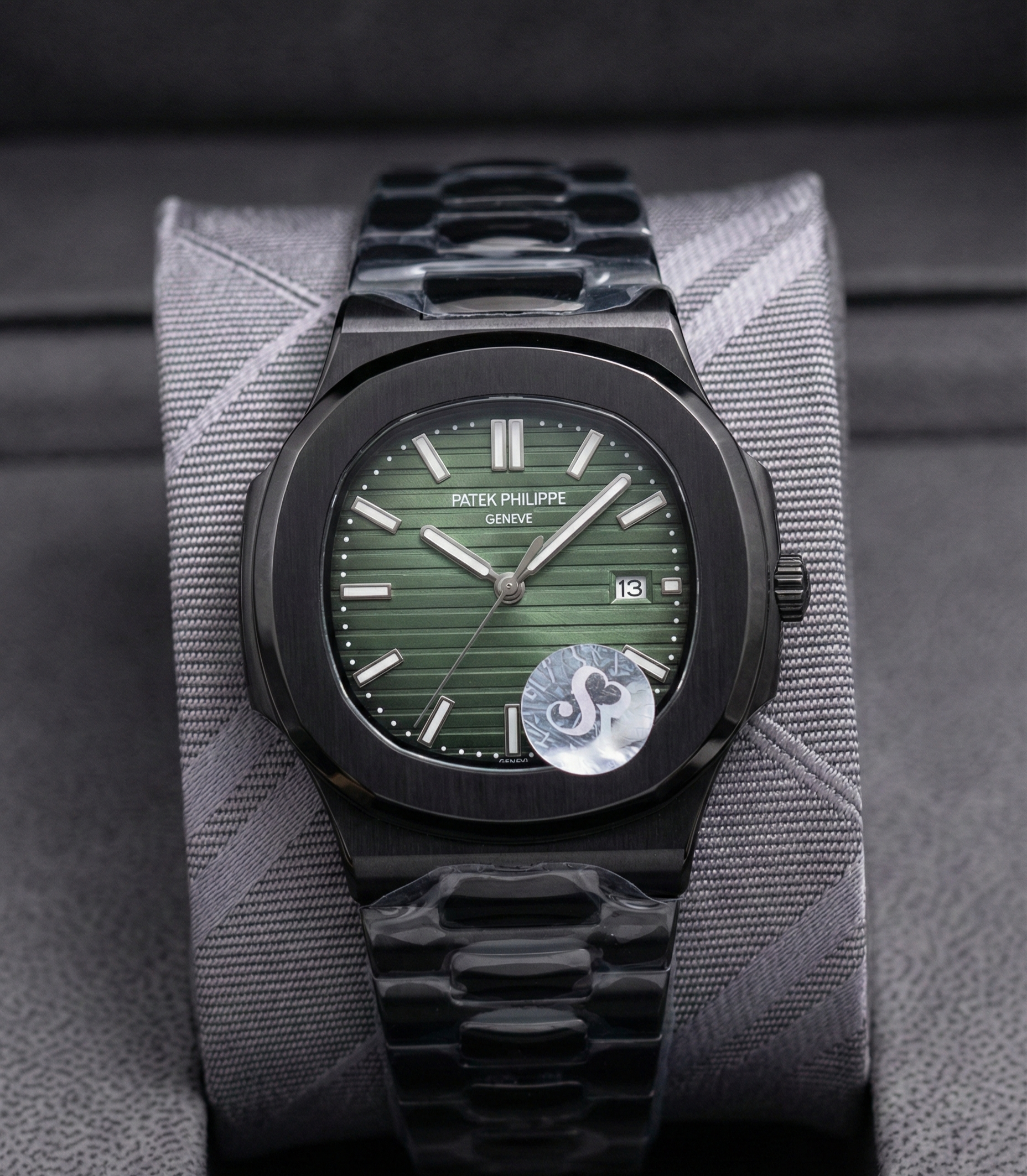 Patek_Philippe Nautilus Quartz
