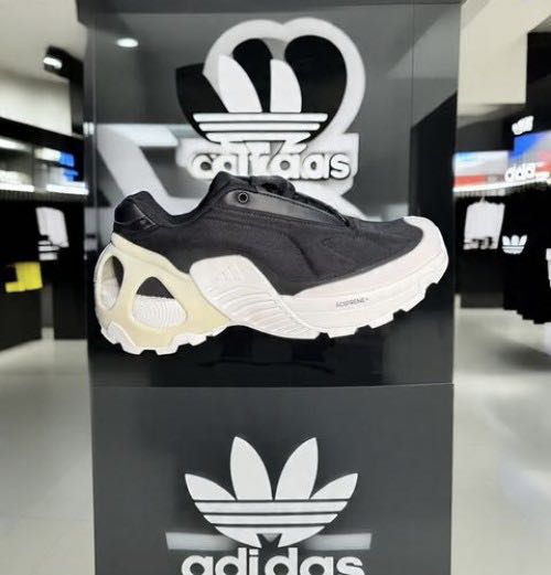 ADIDA_SS EDGE RUNNER BLACK BELGE WHITE 2025 FIX