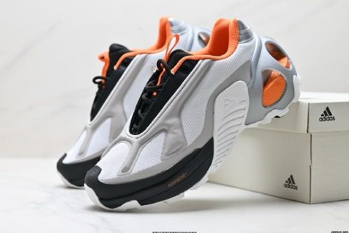 ADIDA_SS WONDER RUNNER GREY BLACK FIX