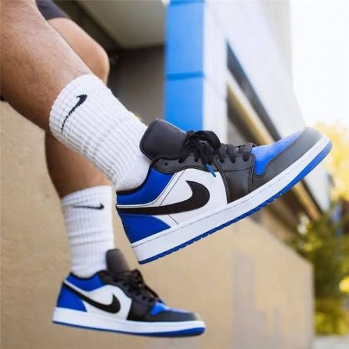 NIK_E AIR JORDAN 1 LOW ALTERNATE ROYAL TOE FIX