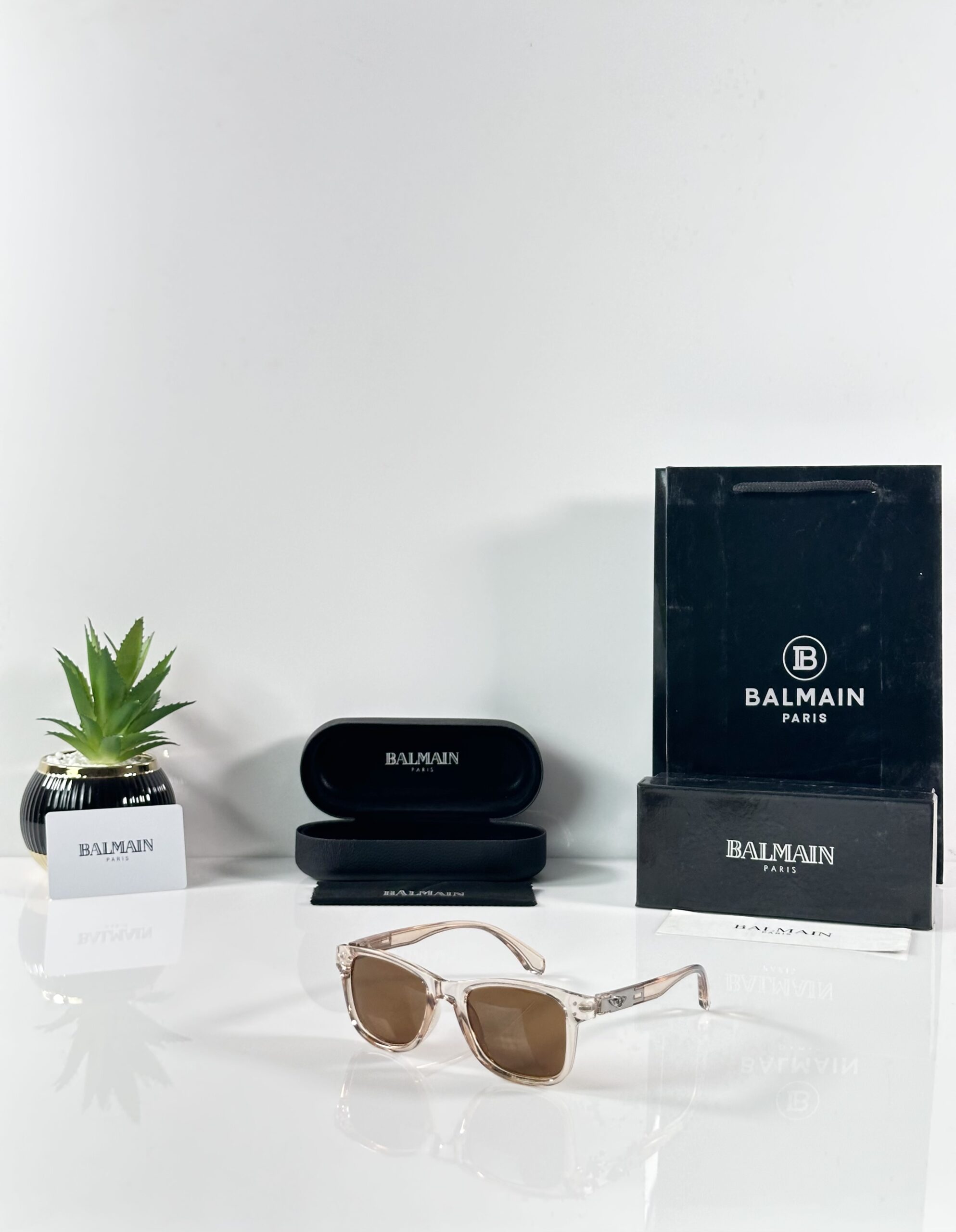 Balmain_7502_Water_Brown