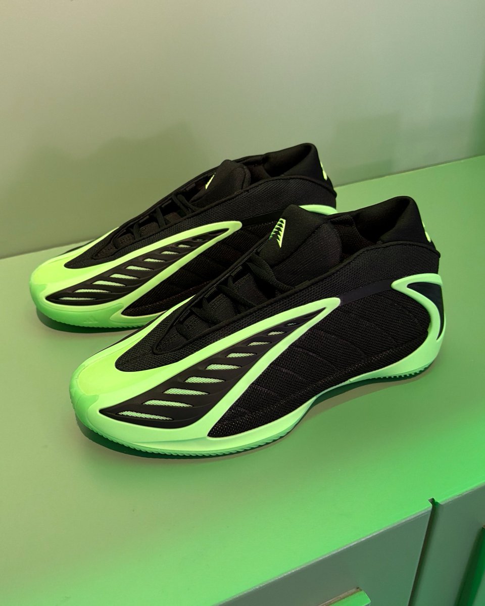 Adiddas Anthony Edwards 2 BlackLime Burst