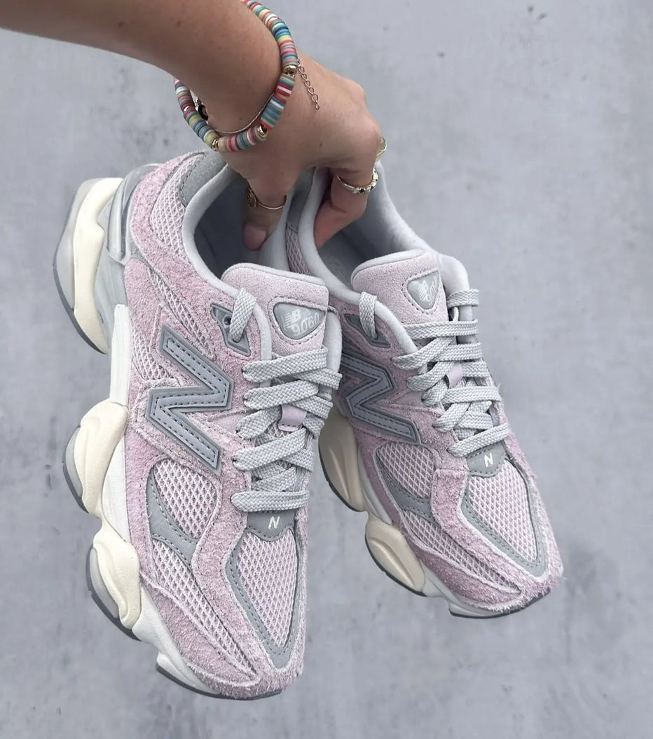 New_ Balance 9060 December Sky