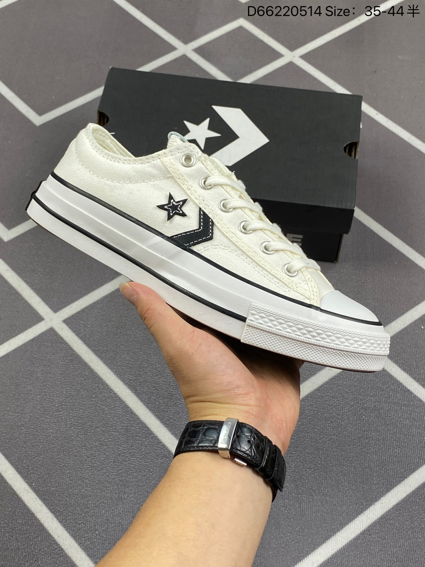 Convers_e Unisex Star Player 76 Premium Canvas Low Top White