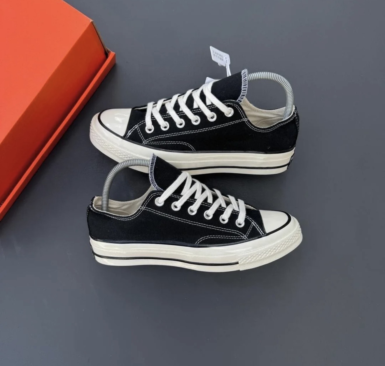 Convers_E Chuck Taylor 70 Black Low