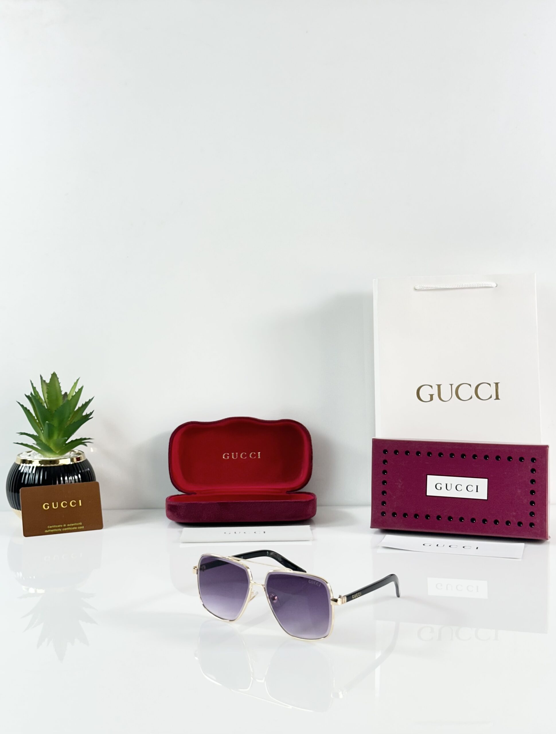 Gucci_6055_Gold_Purple