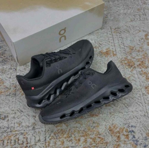 On Cloudtilt Running Eclipse Black