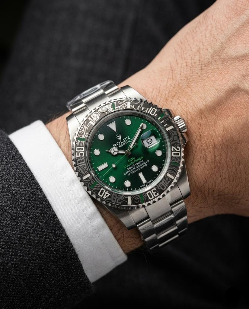 Role_x Oyster Perpetual Submarine DIW Limited Addition Silver-Green