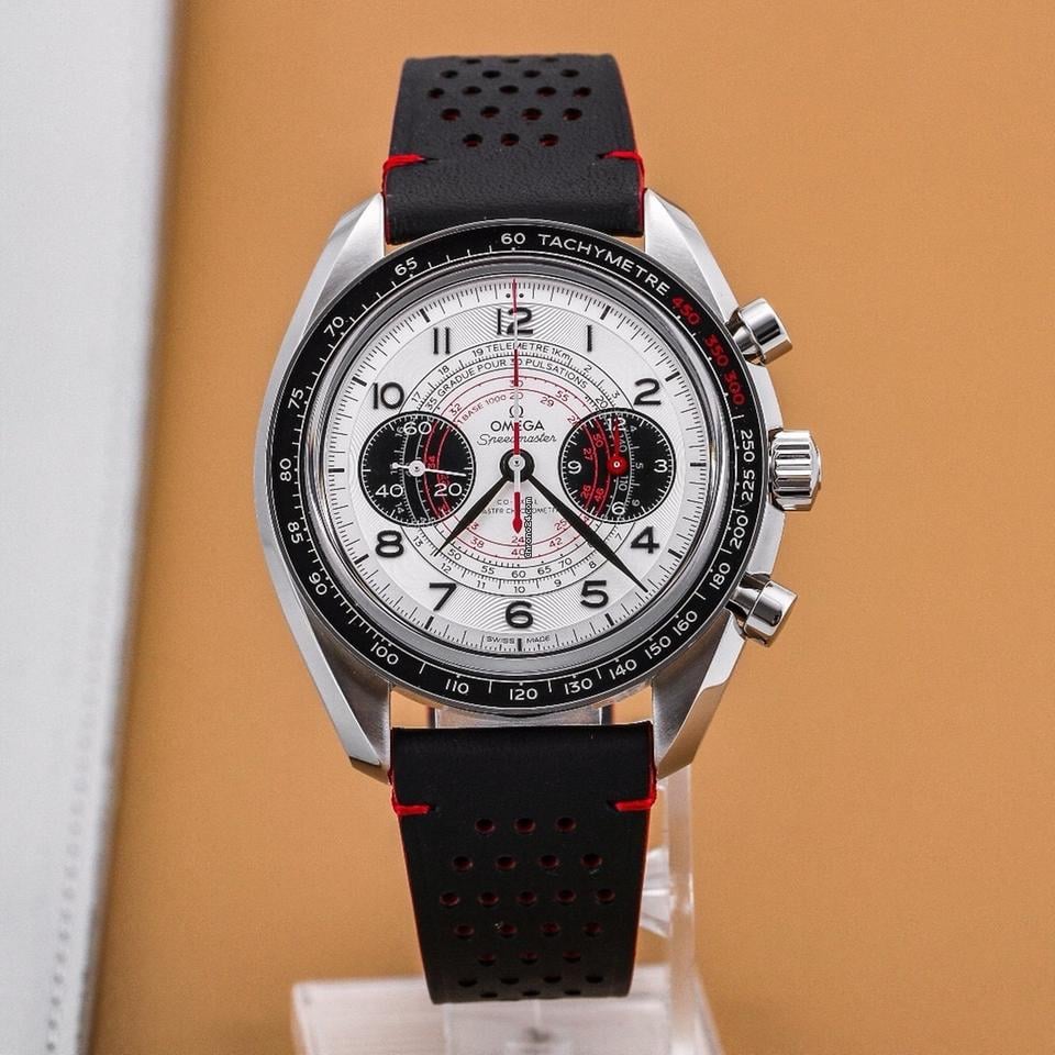 OMEG_A Speedmaster Chronoscope Co-Axial Master Chronometer Chronograph