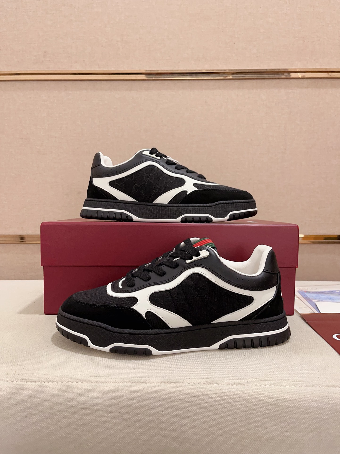 Gucc_I Reweb BLACK PREMIUM SNEAKER
