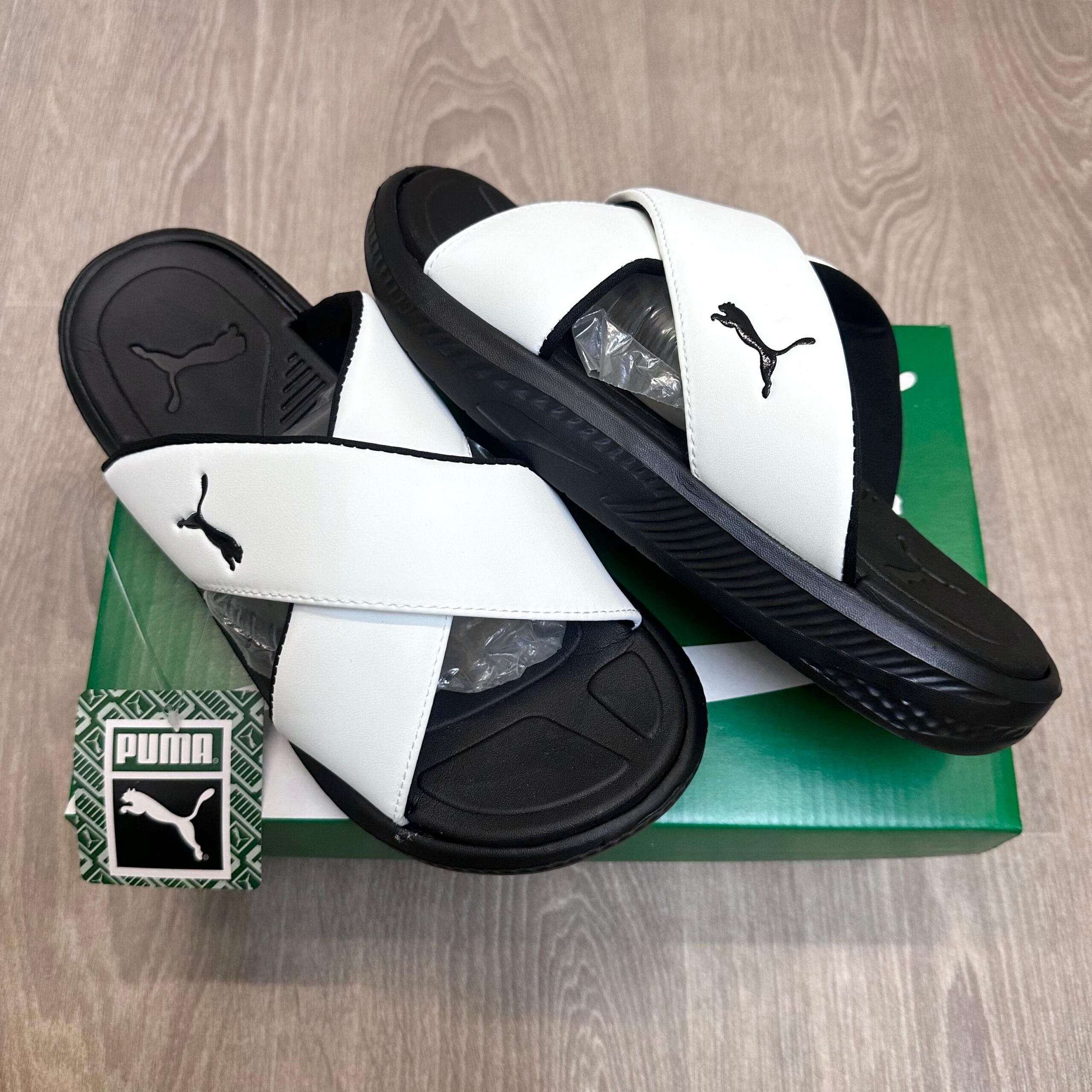 PUMMA SOFTRIDE SEAVE CROSS STRAP WHITE