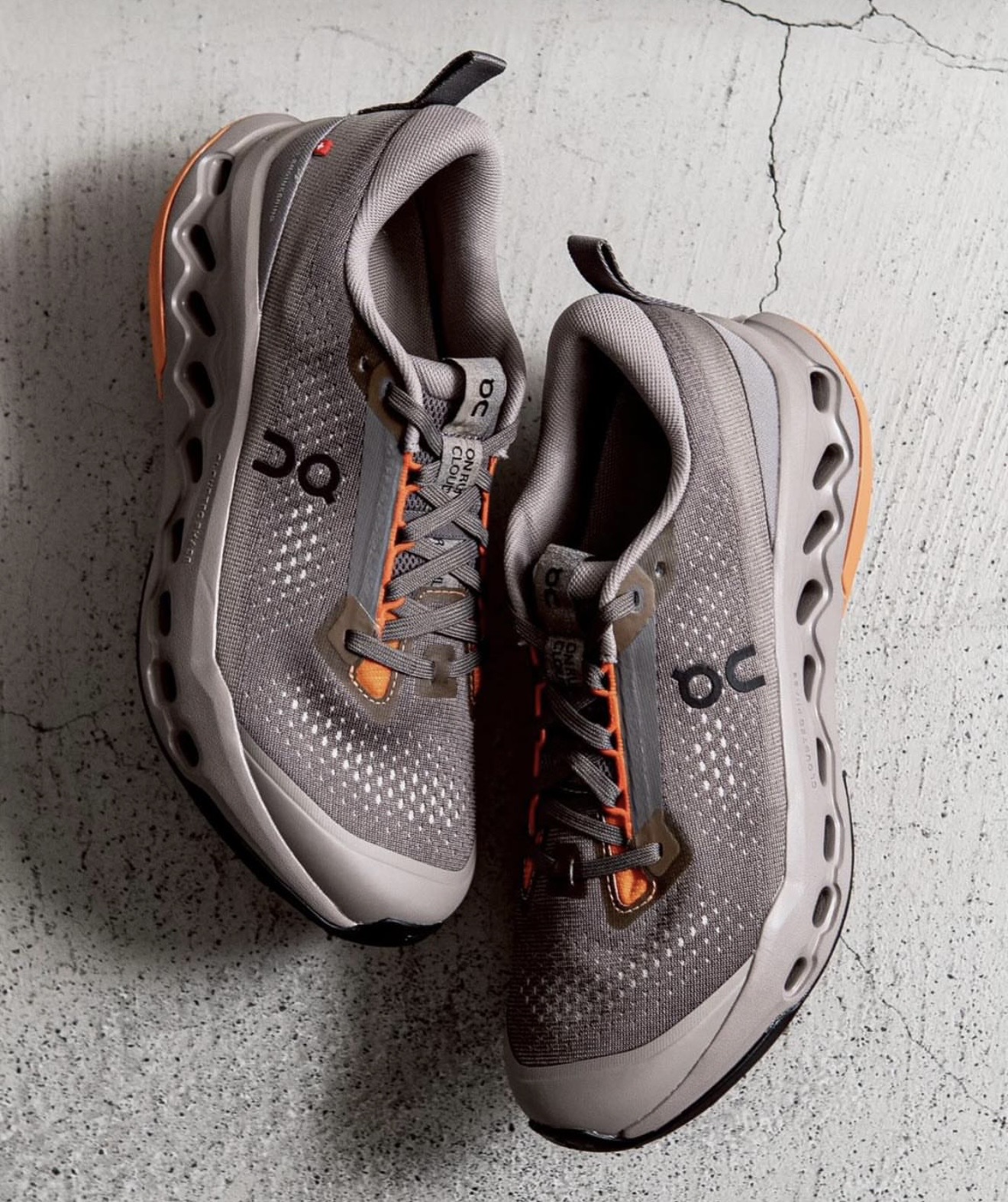 On Running Cloudsurfer Trail 2 EclipseCinder