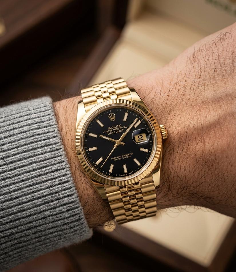Role_x Oyster Perpetual Date Just Gold-Black