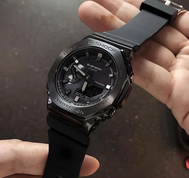 Casio g shock gm2100