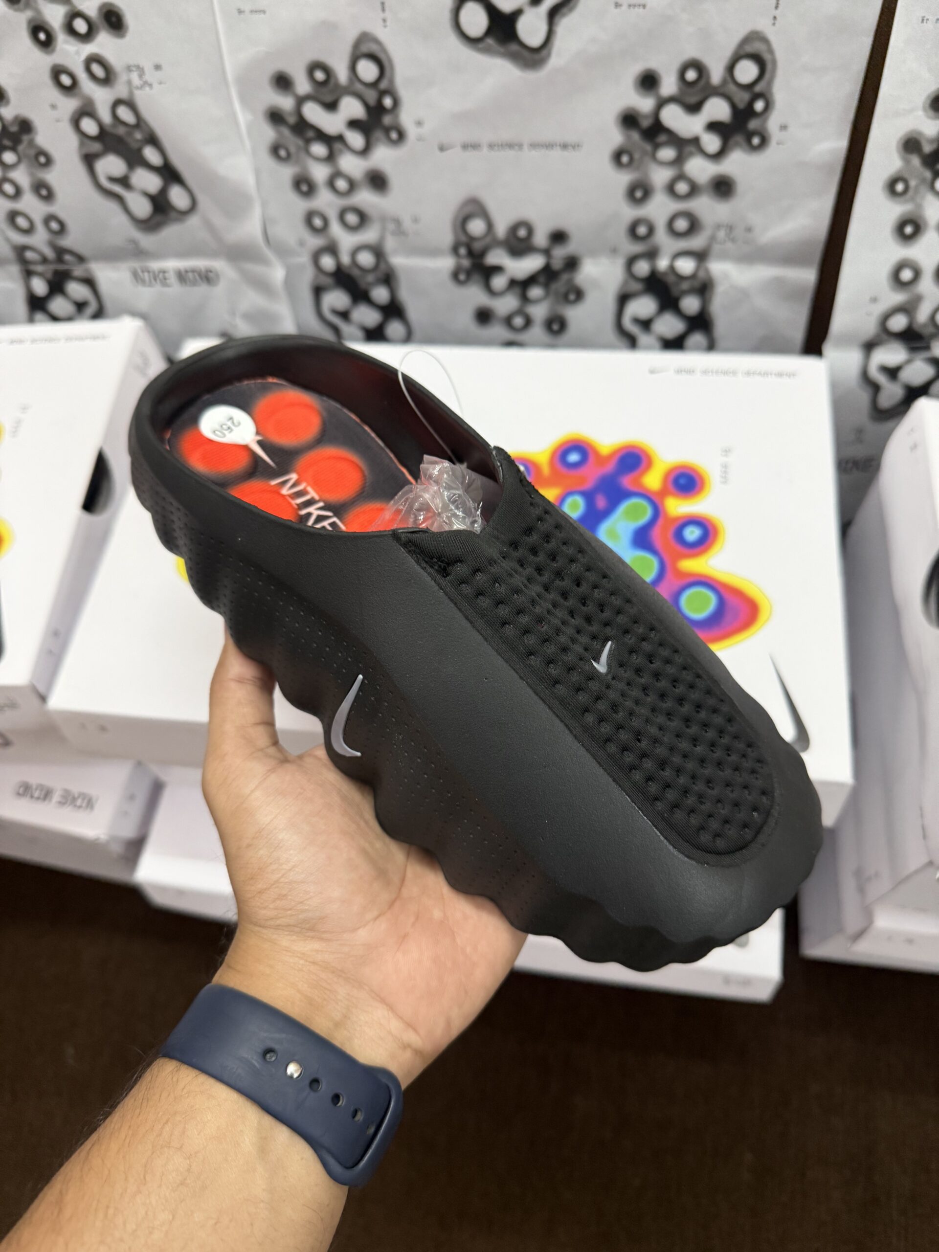 NIK.E MIND 001 BLACK FIX