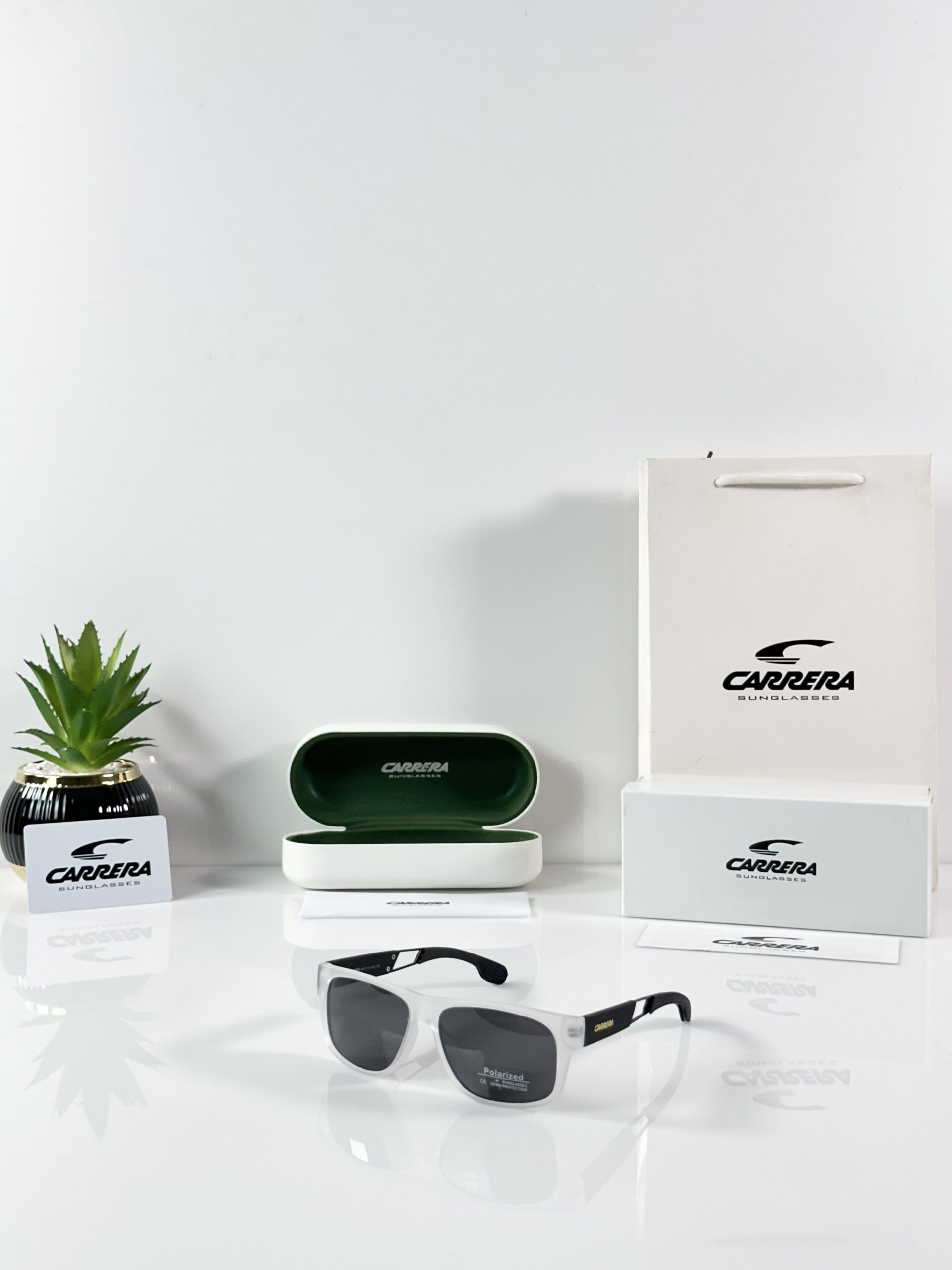 Carrera 01 Ice Black